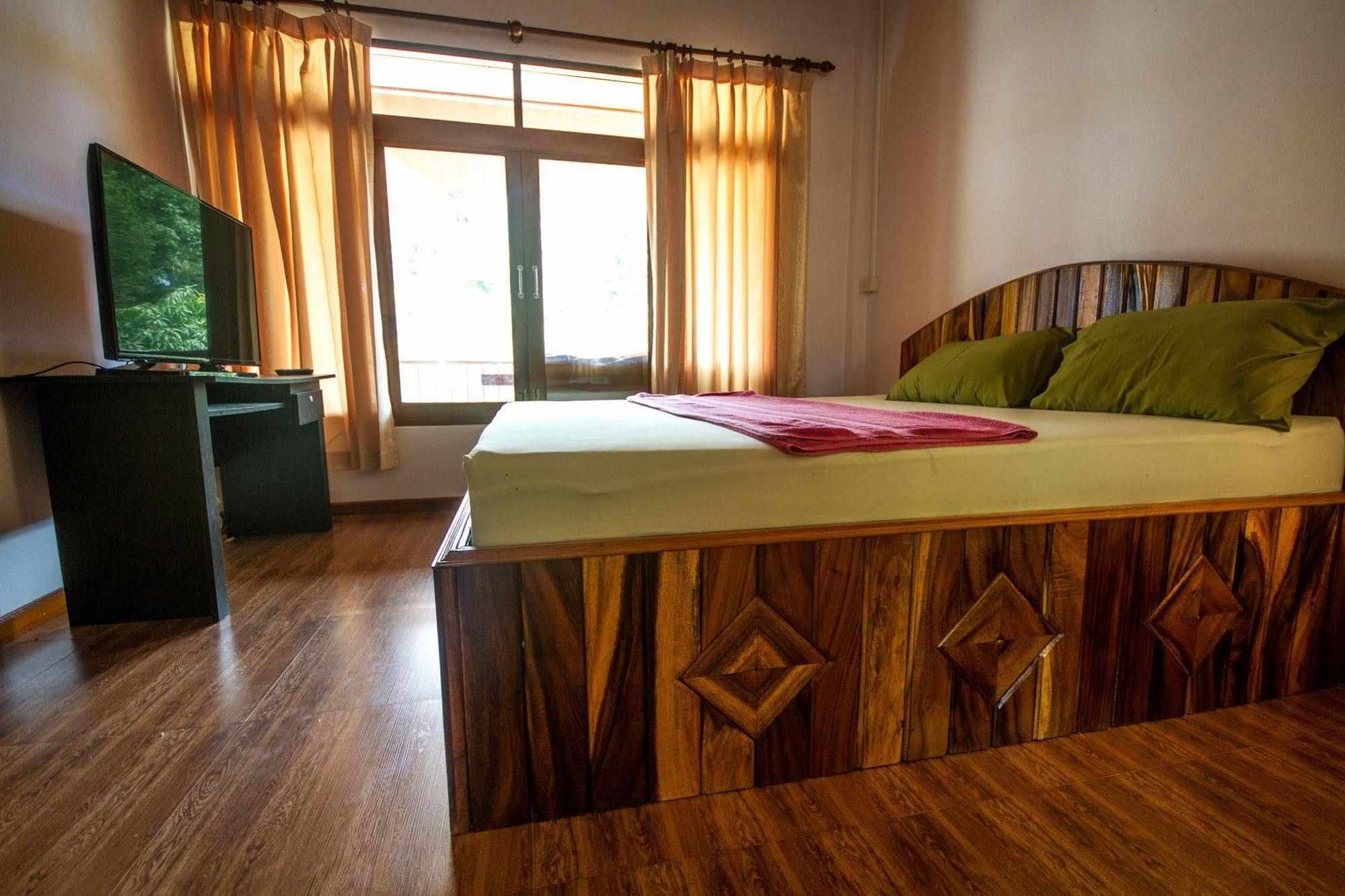 Bor Hin Resort Baan Tai Ngoại thất bức ảnh