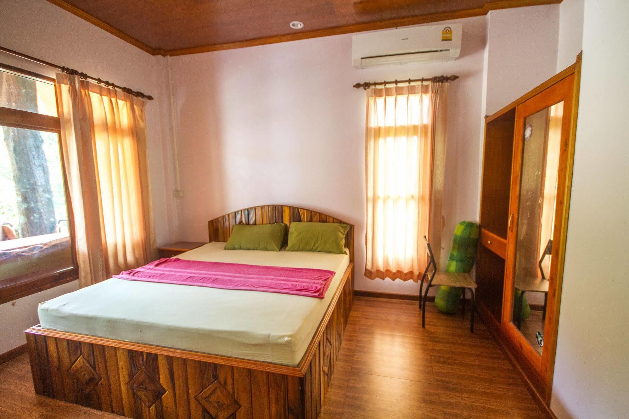 Bor Hin Resort Baan Tai Ngoại thất bức ảnh