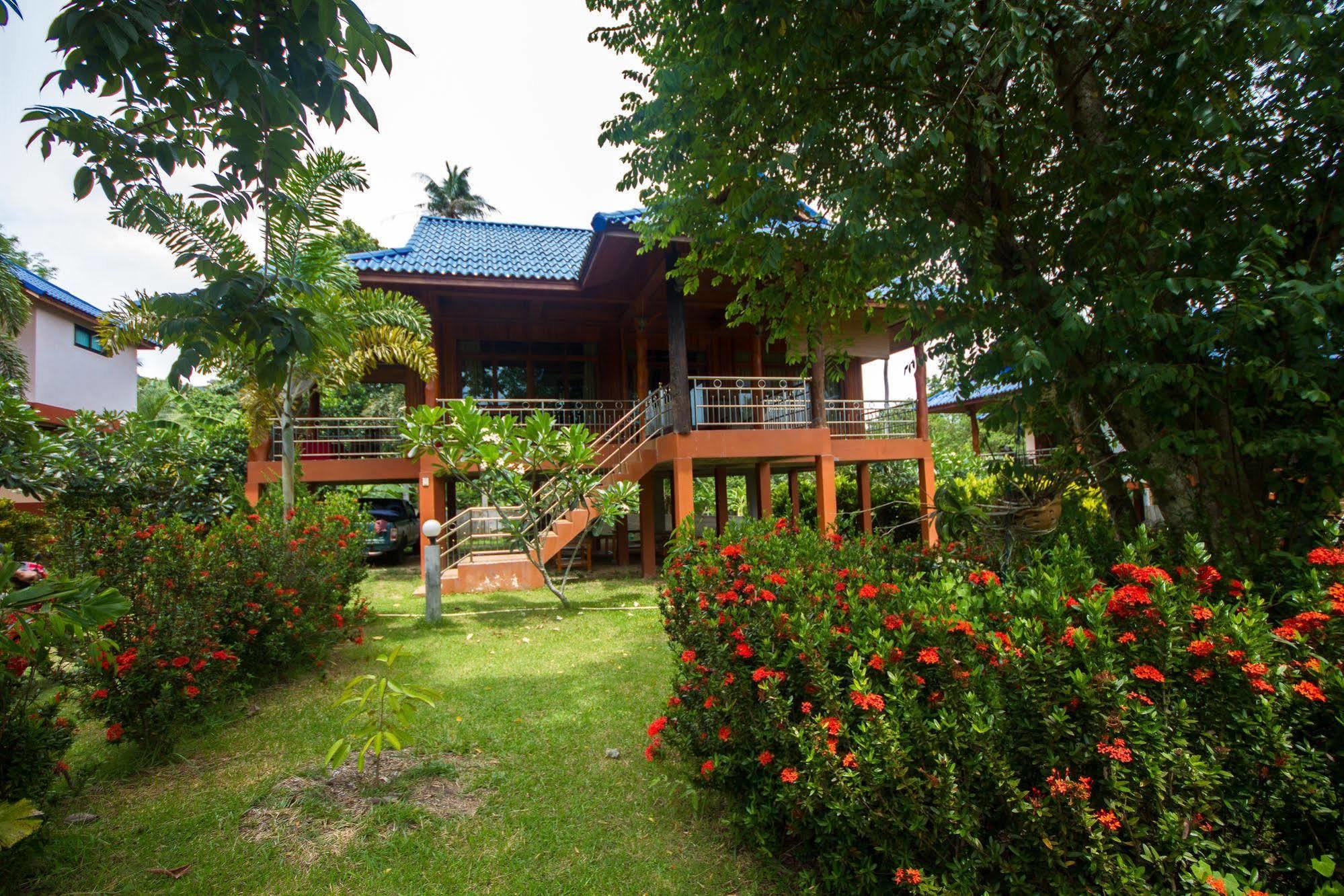 Bor Hin Resort Baan Tai Ngoại thất bức ảnh